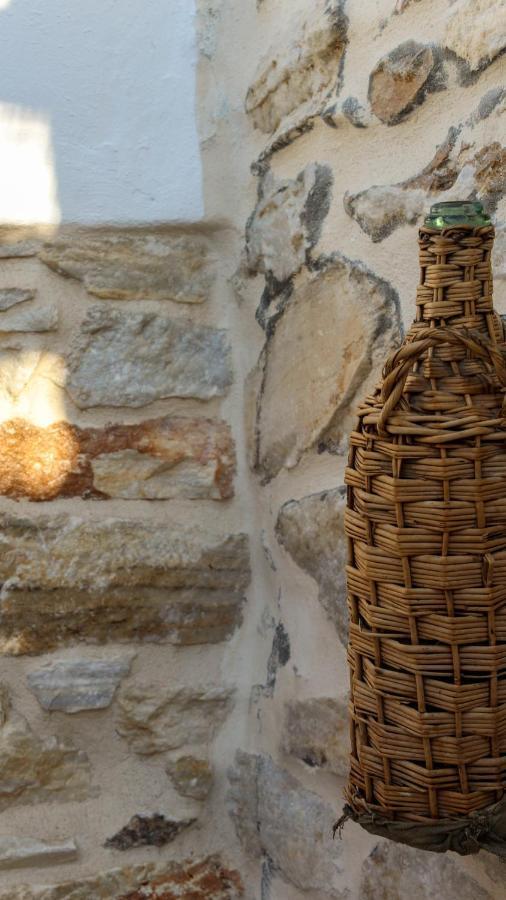 Laina Traditional Guest House Apérathos Zewnętrze zdjęcie